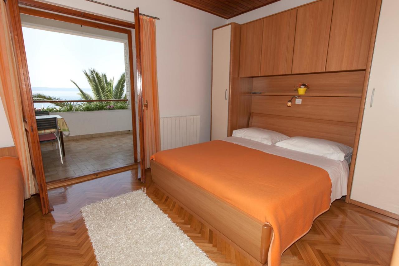 Apartments Milana Tucepi Exterior photo